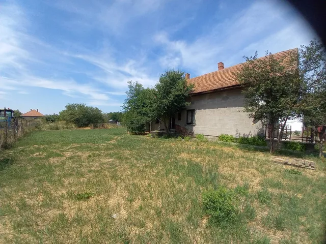 Eladó ház Bucsa, Bartók Béla utca 80 nm