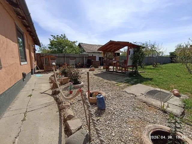 Eladó ház Kunmadaras 60 nm