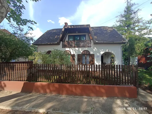 Eladó nyaraló Berekfürdő, Fodor utca 130 nm