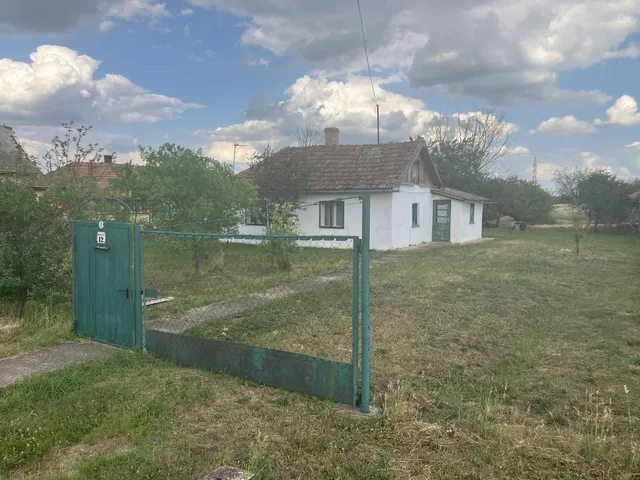 Eladó ház Karcag 70 nm