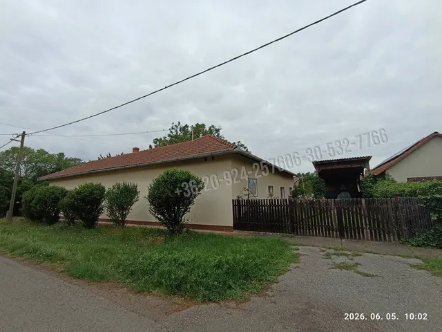 Eladó ház Berekfürdő, nagy lászló utca 3 150 nm