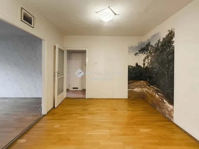 Eladó lakás Budapest VIII. kerület, Corvin negyed 157 nm