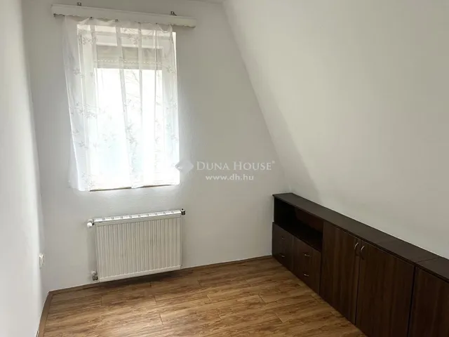 Eladó ház Dunakeszi 298 nm