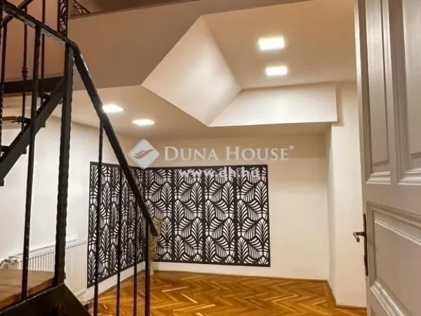Eladó lakás Budapest VI. kerület 82 nm