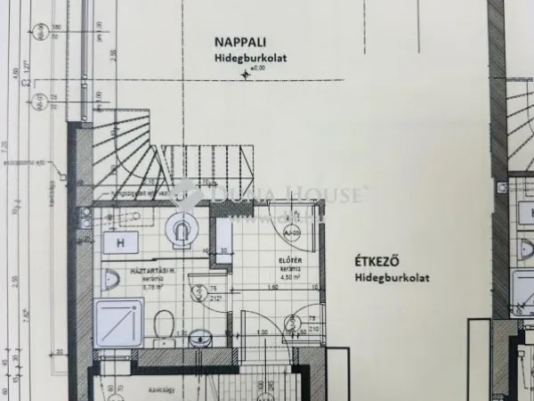 Kiadó lakás Budapest III. kerület, Aranyhegy 107 nm