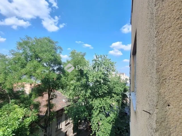 Kiadó lakás Budapest I. kerület 74 nm