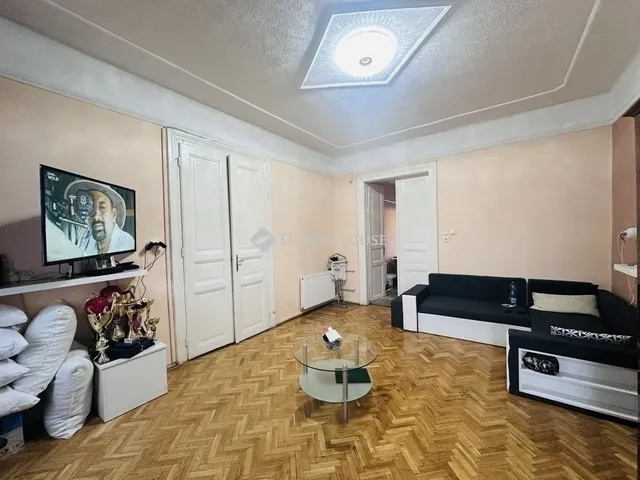 Eladó lakás Budapest VIII. kerület 68 nm