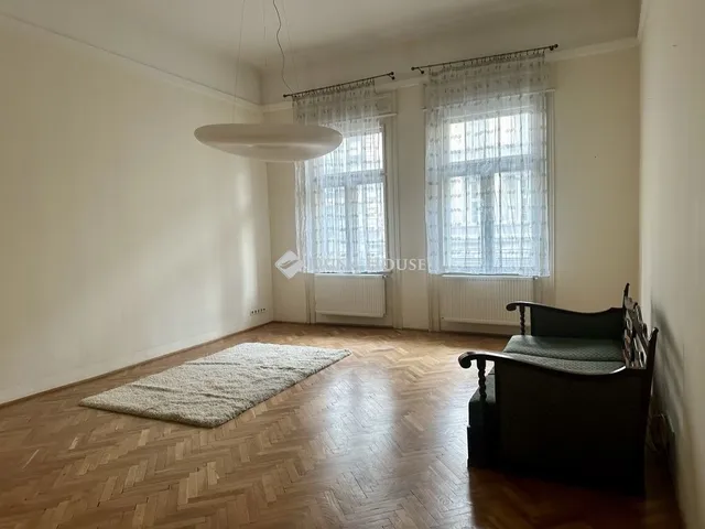 Eladó lakás Budapest V. kerület 158 nm