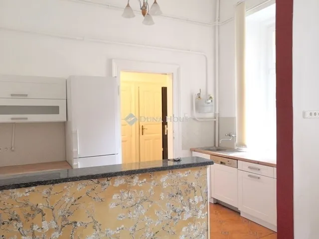 Eladó lakás Budapest VII. kerület 79 nm