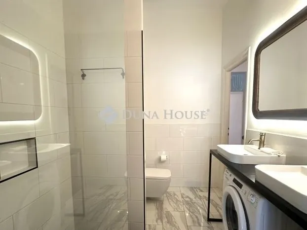 Eladó lakás Budapest V. kerület, Belváros 64 nm