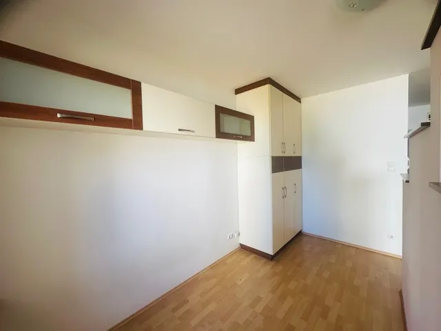 Eladó lakás Budapest XIII. kerület, Népsziget 41 nm