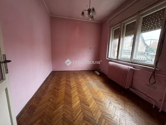 Eladó ház Halásztelek 180 nm