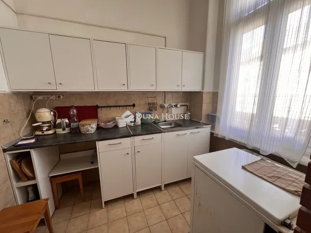 Eladó lakás Budapest I. kerület 64 nm