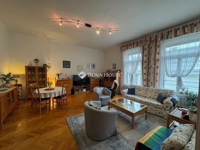 Eladó lakás Budapest V. kerület, Belváros 83 nm