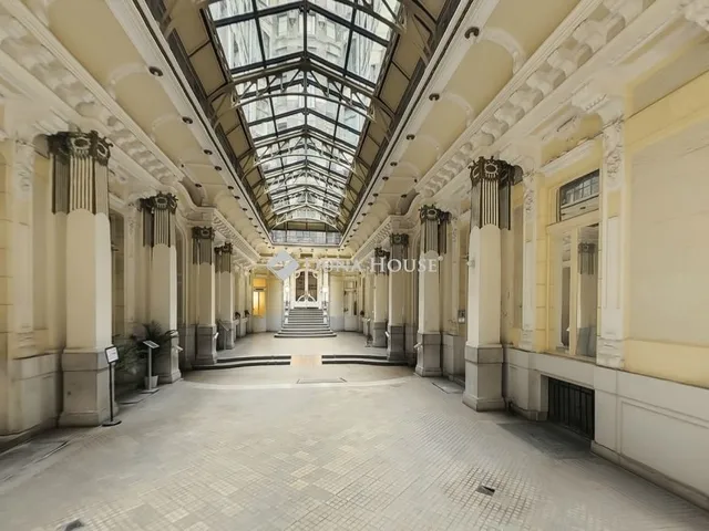 Eladó lakás Budapest V. kerület, Belváros 176 nm