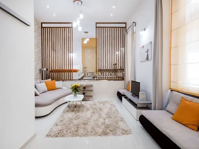 Eladó lakás Budapest V. kerület 56 nm