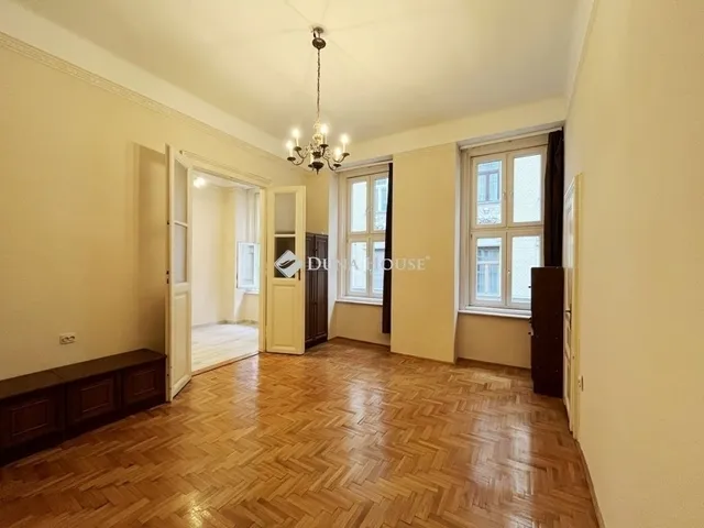 Eladó lakás Budapest V. kerület 39 nm