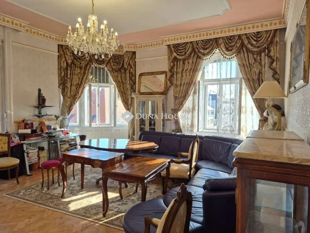 Eladó lakás Győr, Belváros 83 nm