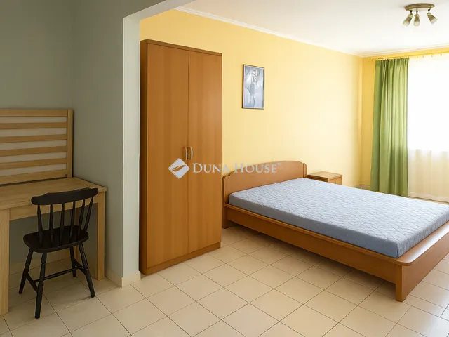 Eladó lakás Győr, Belváros 68 nm