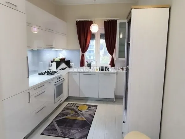 Eladó lakás Győr 53 nm