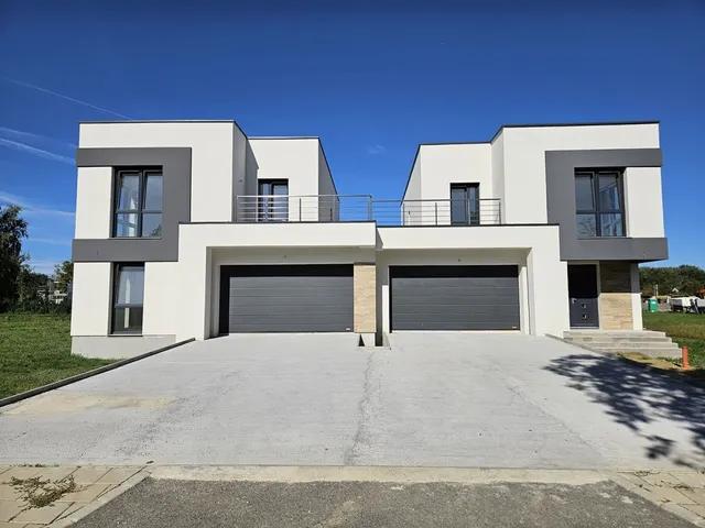 Eladó lakás Győr 205 nm