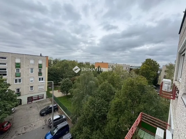 Eladó lakás Budapest XVI. kerület 80 nm
