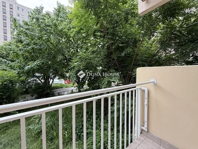 Eladó lakás Budapest III. kerület 73 nm