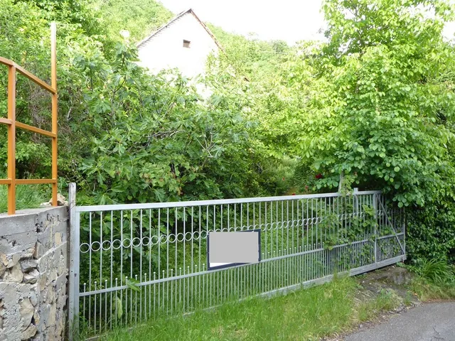 Eladó telek Pécs, Szkókó 2768 nm