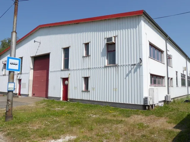 Kiadó kereskedelmi és ipari ingatlan Pécs, Nyugati ipari terület, Nagyberki út 1540 nm
