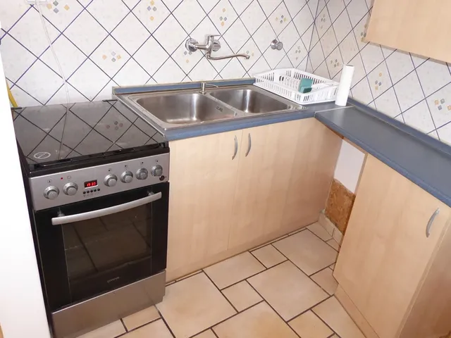 Kiadó lakás Pécs, Ispitaalja, Mártírok útja 69 nm