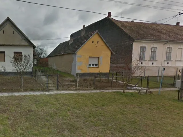 Eladó ház Magyaregres, Dózsa György utca 40 nm