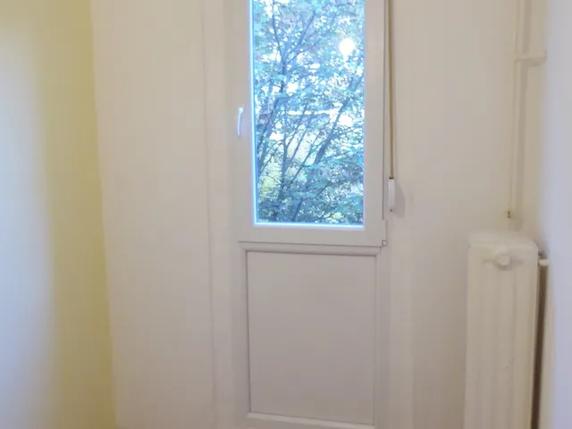 Kiadó lakás Pécs, Kertváros, Enyezd út 35 nm