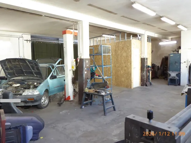 Kiadó kereskedelmi és ipari ingatlan Pécs, Északmegyer, Északmegyer dűlő 100 nm