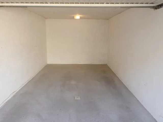 Kiadó kereskedelmi és ipari ingatlan Pécs, Belváros, Alkotmány utca 17 nm