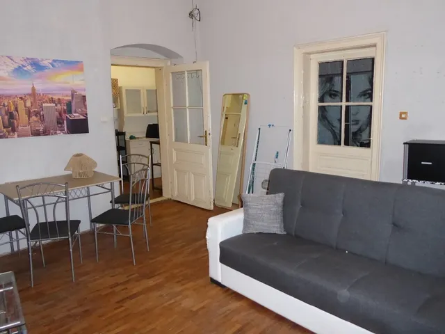 Kiadó lakás Pécs, Belváros 60 nm