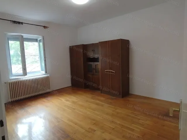 Kiadó lakás Oroszlány 36 nm