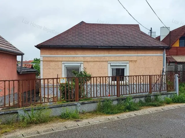 Eladó ház Székesfehérvár 80 nm