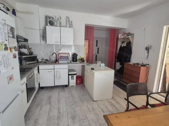 Eladó ház Oroszlány 124 nm