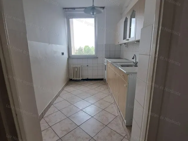Kiadó lakás Oroszlány 55 nm