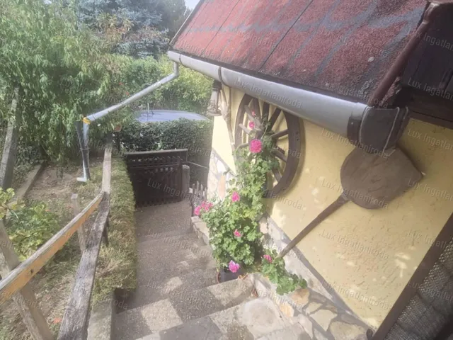 Eladó mezőgazdasági ingatlan Környe 25 nm