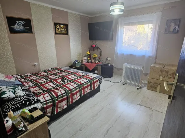 Eladó mezőgazdasági ingatlan Kecskéd 28 nm