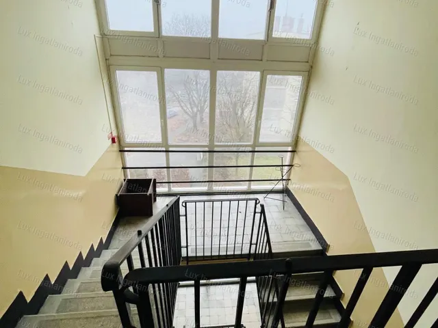 Eladó lakás Komárom 55 nm