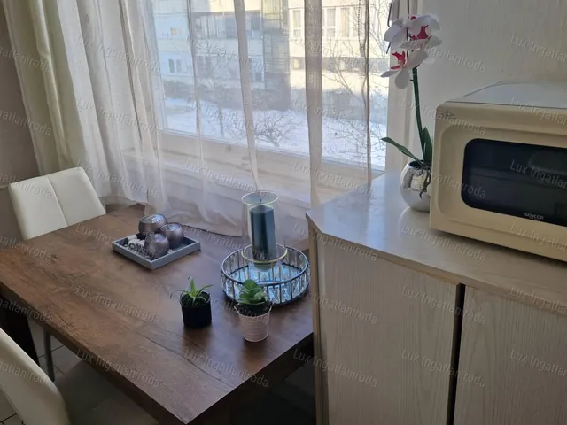 Kiadó lakás Esztergom 49 nm