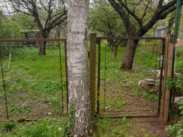 Eladó mezőgazdasági ingatlan Tatabánya 718 nm