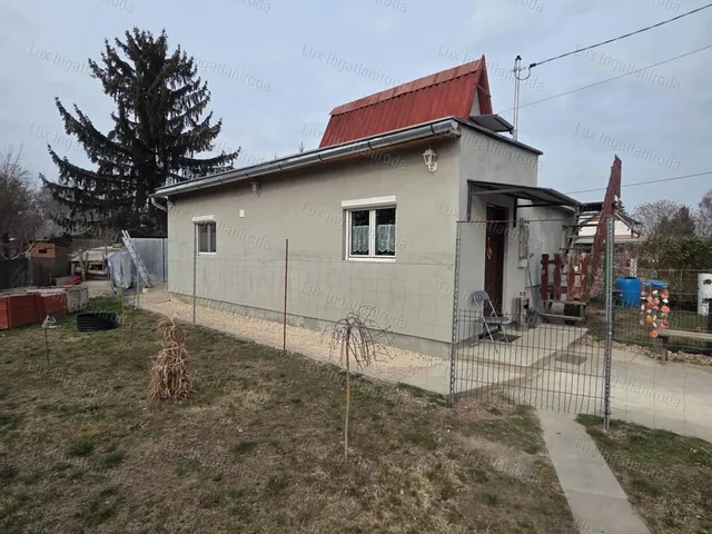 Eladó mezőgazdasági ingatlan Oroszlány 70 nm