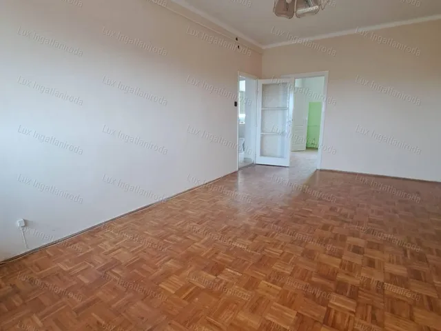 Kiadó lakás Oroszlány 55 nm