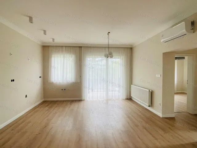 Eladó ház Komárom 94 nm