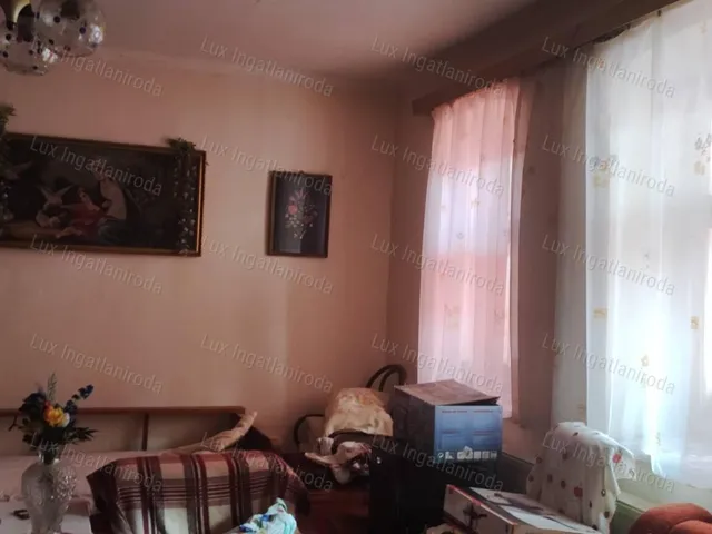 Eladó ház Oroszlány 80 nm