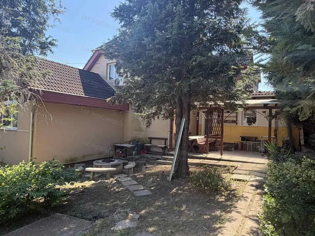 Eladó kereskedelmi és ipari ingatlan Tatabánya 300 nm