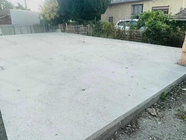 Eladó telek Komárom 1059 nm